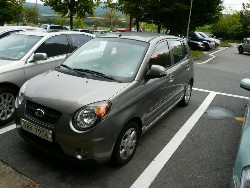 Kia morning small front side.jpg